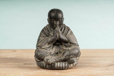 Figura Monje Shaolin de Piedra Reconstituida