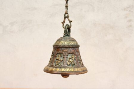 Campana tallada