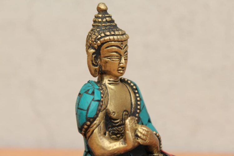Buda con piedras incrustadas - Imagen 2