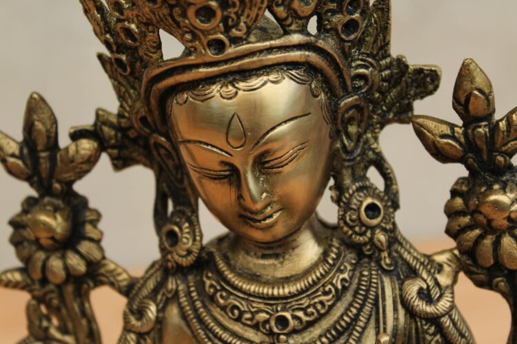 Tara de bronce - Imagen 3