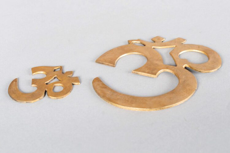 Simbolo OM en Bronce - Imagen 6