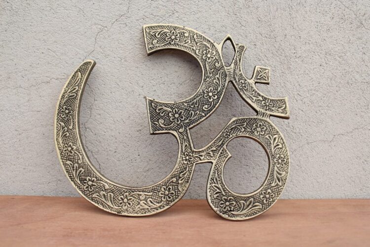 Simbolo OM en Bronce - Imagen 3