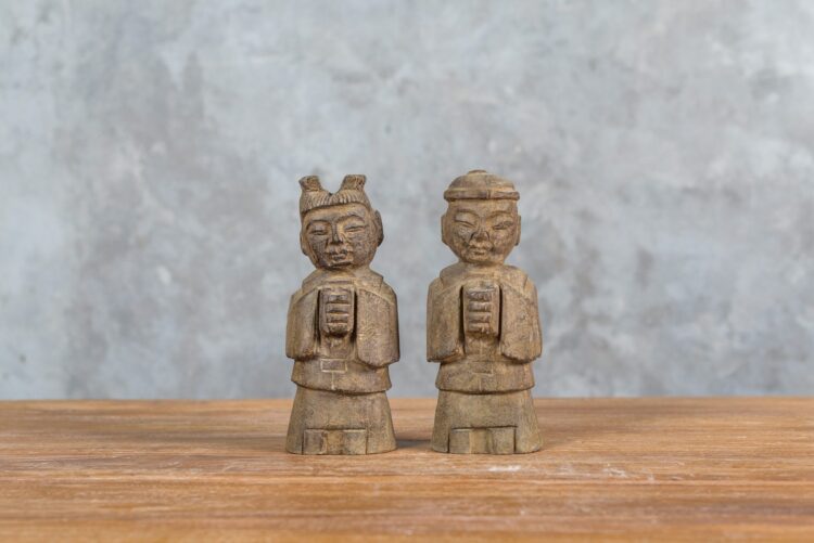 Pareja chinos de piedra