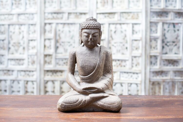 Figura Buda de piedra 42 cms