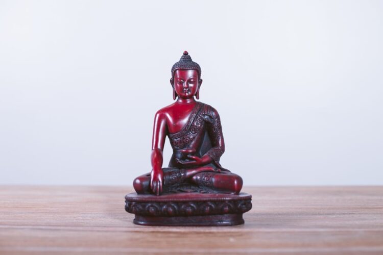 Buda rojo 24cms