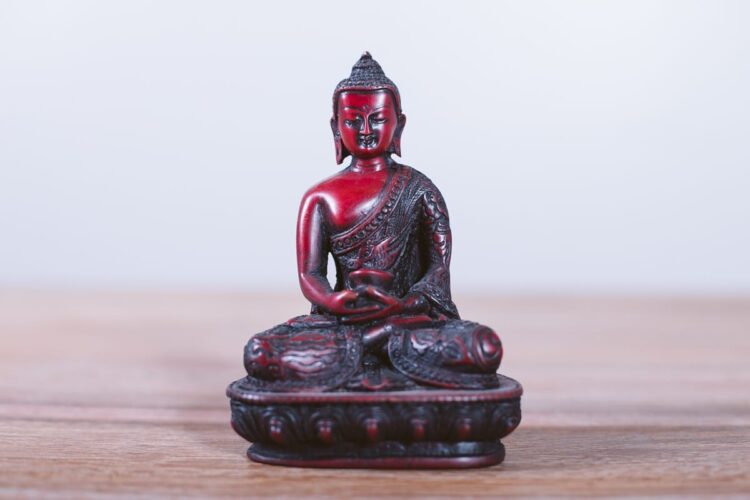Buda pequeño rojo - Imagen 4