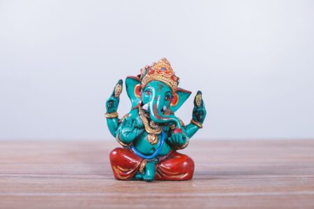 Ganesh colores 18cms