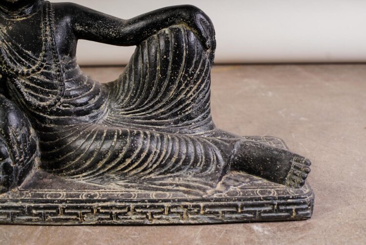 Figura Buda reclinado de Piedra Reconstituida - Imagen 3