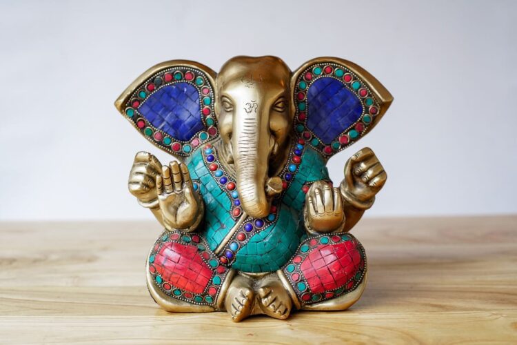 Ganesha de bronce y piedra - Imagen 3