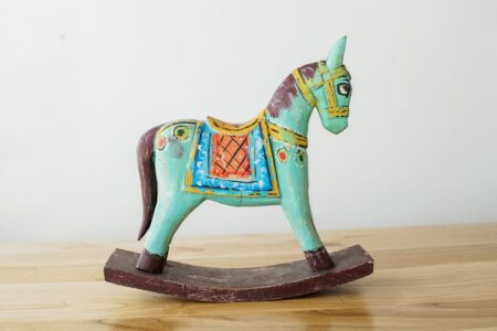 Caballo balancín celeste