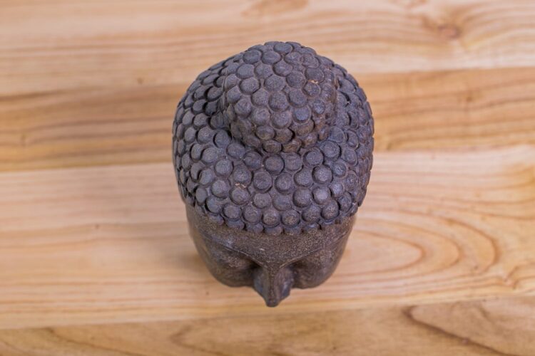 Cabeza de Buda de piedra - Imagen 3