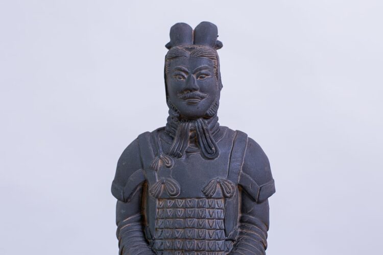 Soldado de terracota 30cms(doble moño) - Imagen 2