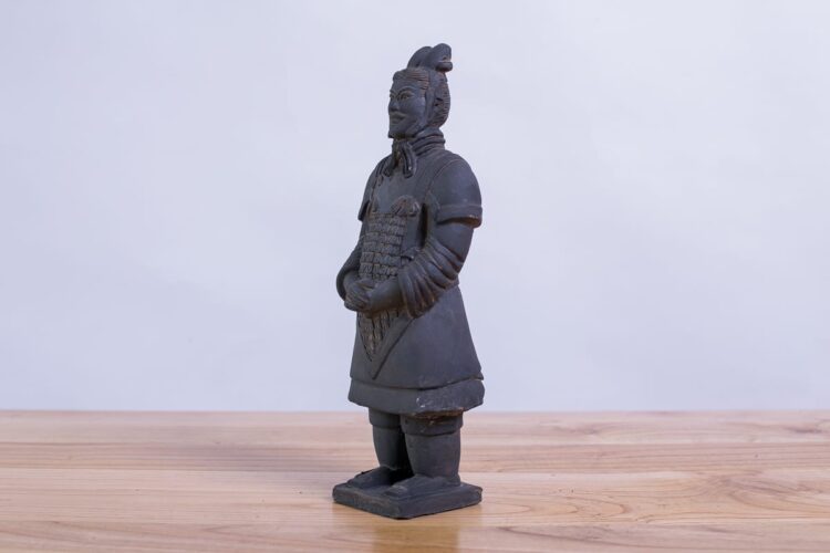 Soldado de terracota 30cms(doble moño) - Imagen 3