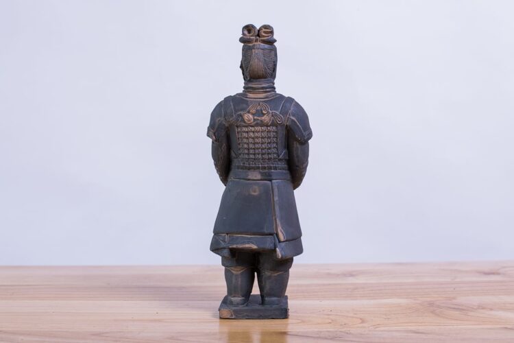 Soldado de terracota 30cms(doble moño) - Imagen 4