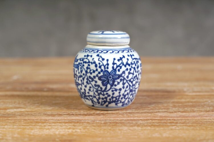 Jarrón clásico chino azul y blanco chico - Imagen 4
