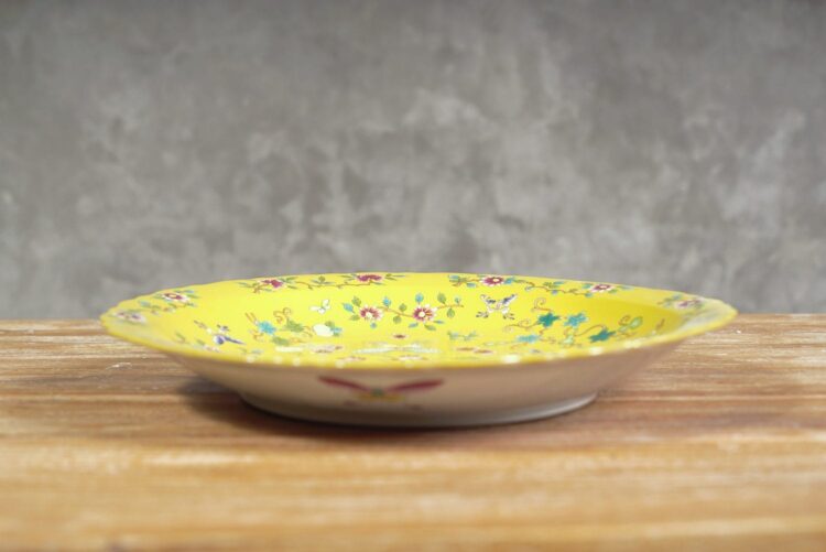 Plato Porcelana Chino Amarillo con Flores - Imagen 3