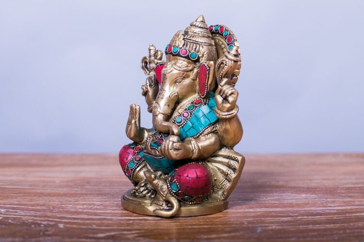 Ganesh de bronce y piedra - Imagen 3