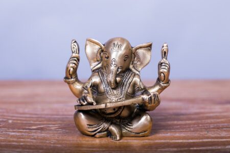Ganesh Escribano de bronce