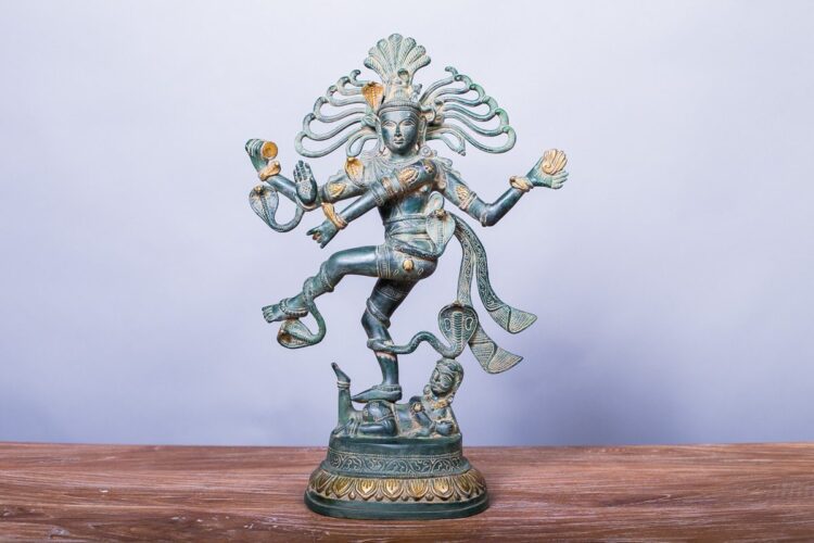 Shiva de bronce verde