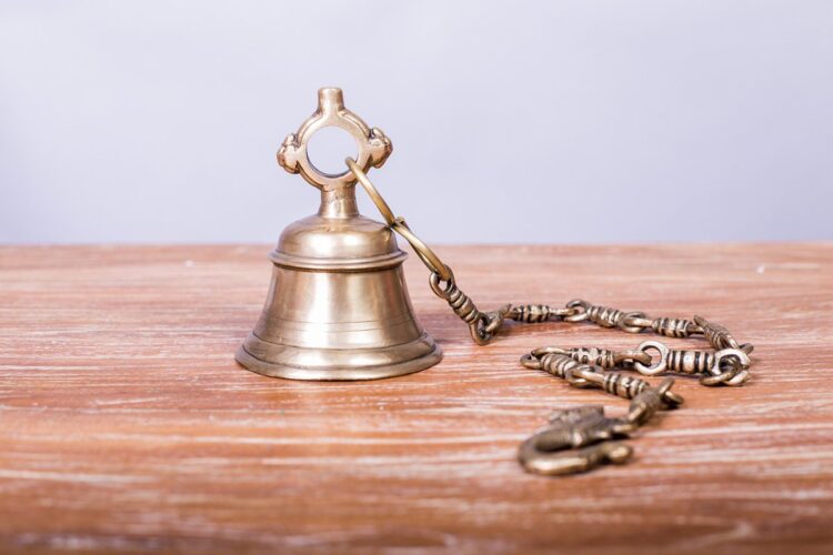 Campana de Bronce Colgante - Imagen 5