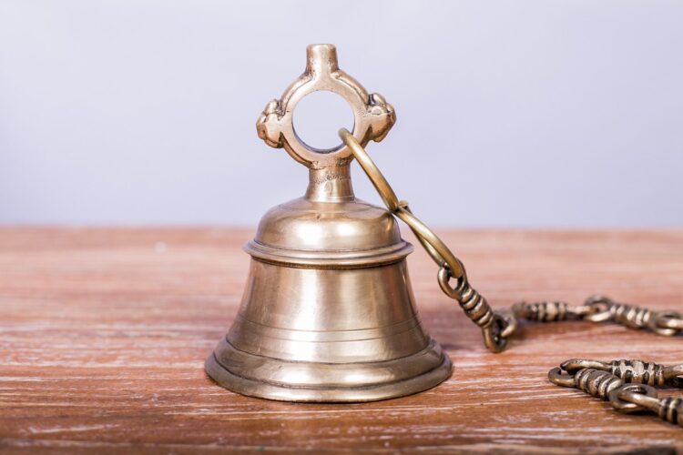 Campana de Bronce Colgante