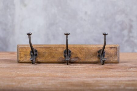 Perchero tres ganchos