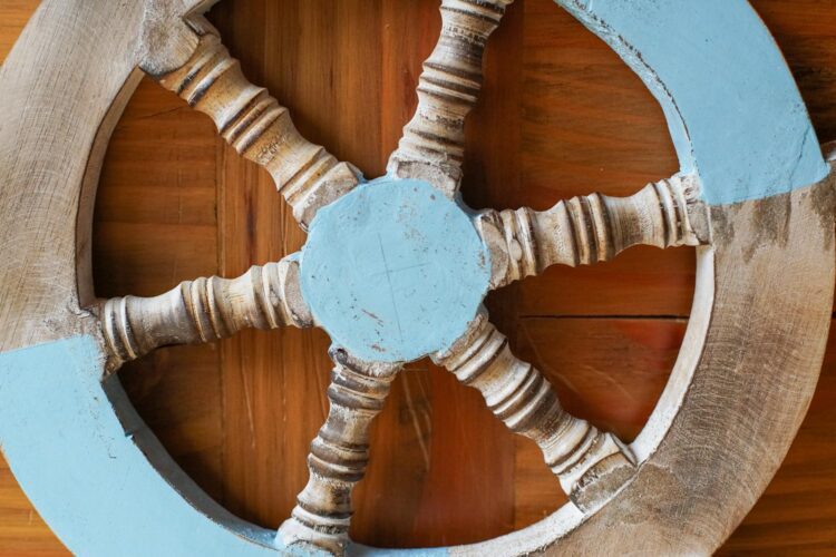 Timón de madera (2 colores :celeste y Azul ) - Imagen 2