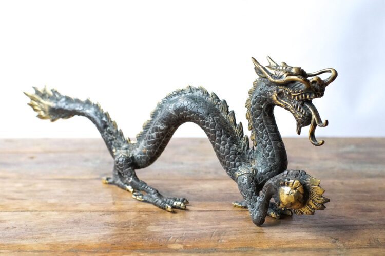Dragón de bronce - Imagen 2