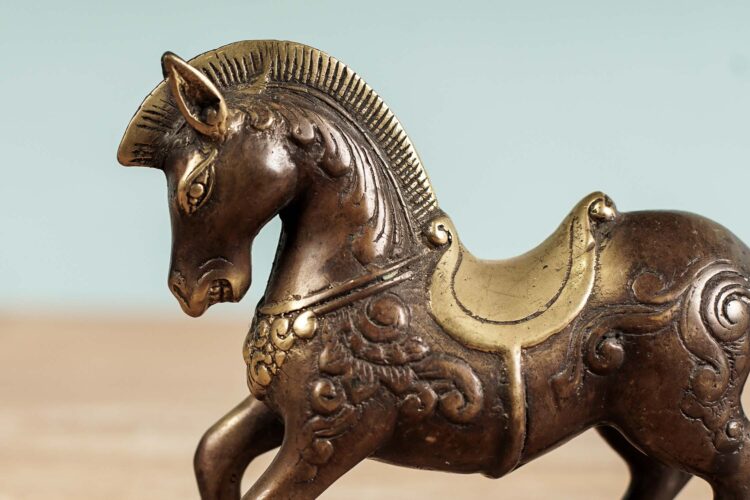Caballo de bronce oscuro - Imagen 2