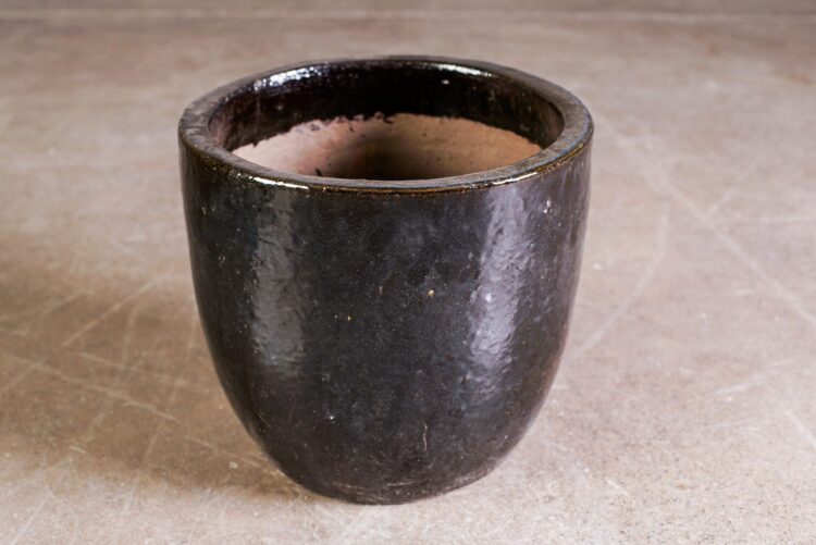 Macetero curvo negro - Imagen 3