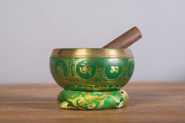 Cuenco tibetano verde 16 cms diámetro