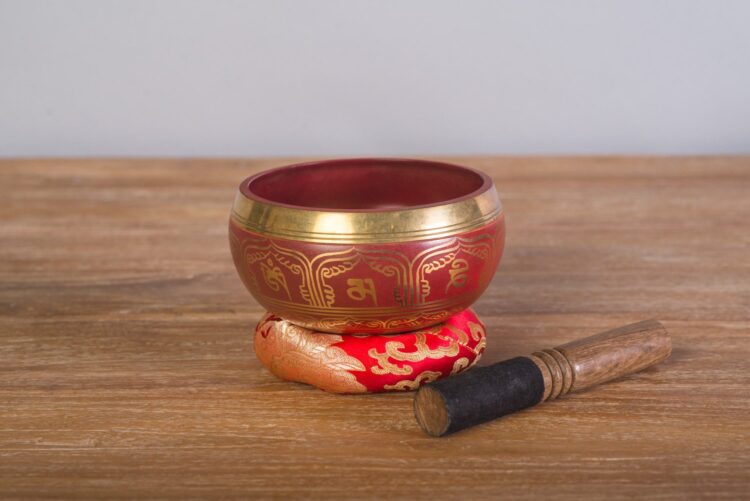 Cuenco tibetano rojo 16 cms diámetro - Imagen 2