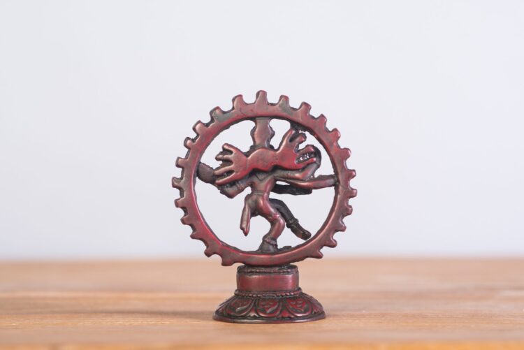 Nataraja de resina 15 cms. color rojo - Imagen 4