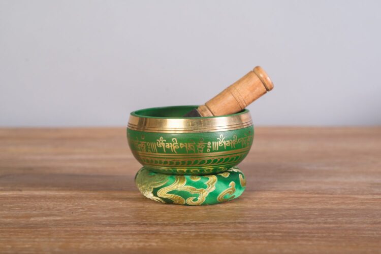 Cuenco tibetano verde 12 cms diámetro