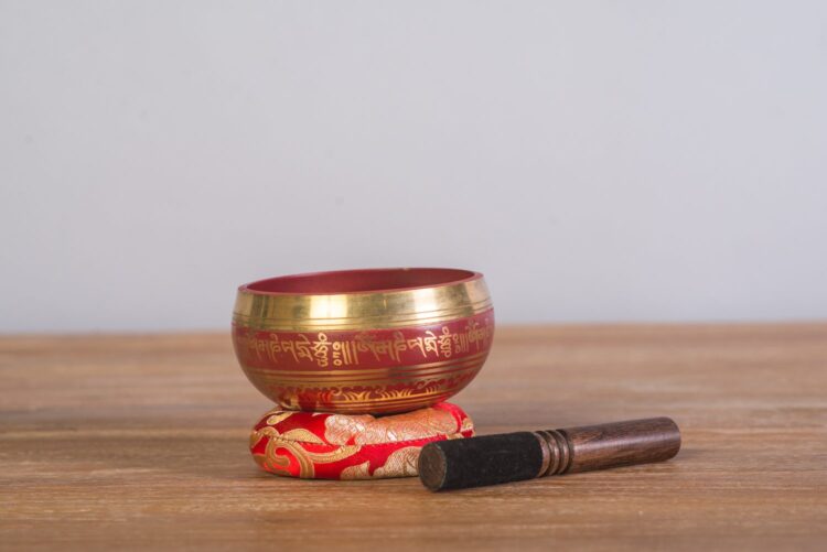 Cuenco tibetano rojo 12 cms diámetro - Imagen 2