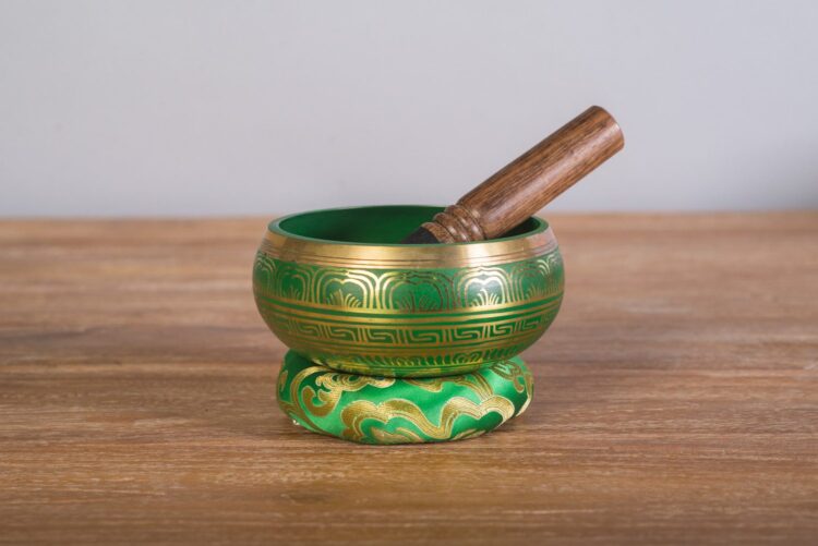 Cuenco tibetano verde 14 cms diámetro