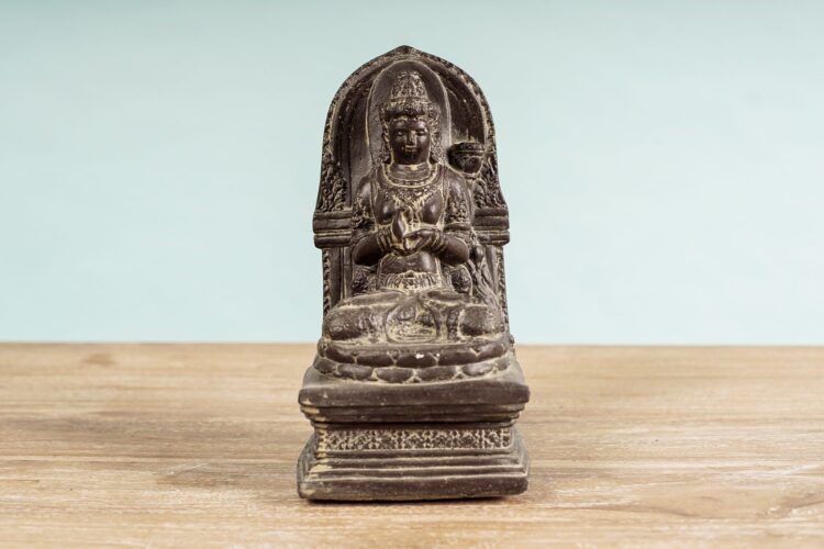 Figura diosa Tara de Piedra Reconstituida
