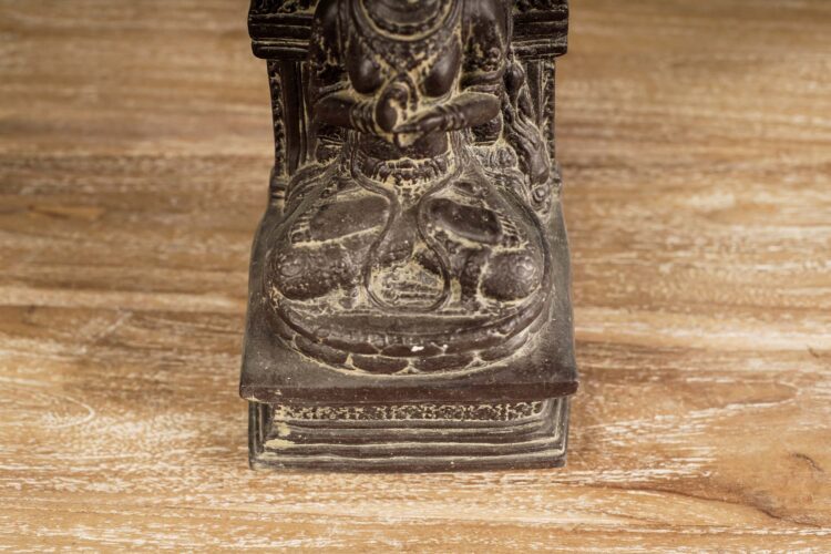 Figura diosa Tara de Piedra Reconstituida - Imagen 3