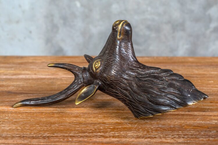 Cabeza de venado decorativa - Imagen 2