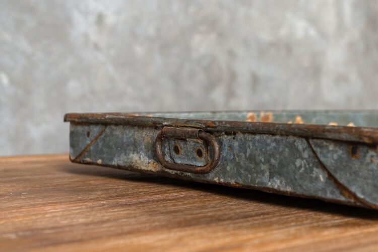 Bandeja rectangular de metal - Imagen 4
