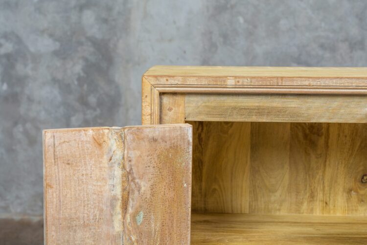 Mueble 2 puertas madera y fierro - Imagen 9