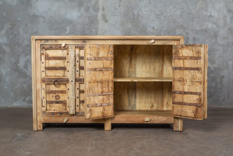 Buffet rústico madera y fierro 4 puertas - Imagen 4
