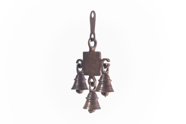 Campanitas con tallado de  Baby Ganesh - Imagen 2