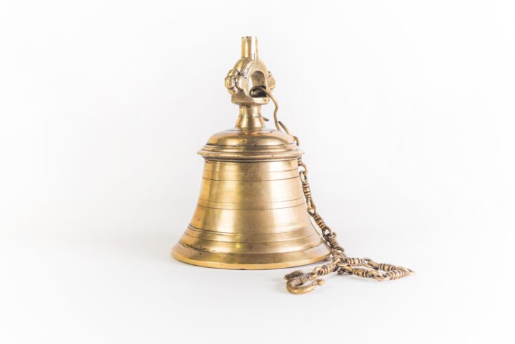 Campana de bronce
