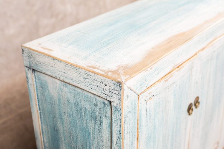 Buffet chino pintura decapada - Imagen 4
