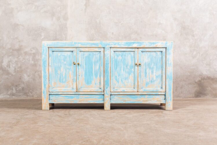Buffet chino pintura decapada