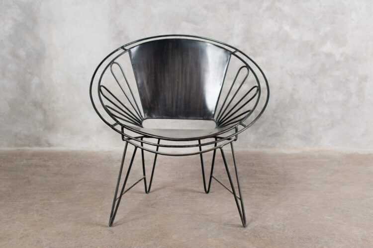Silla de metal