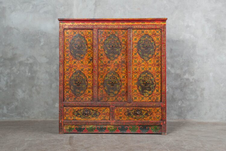 Gabinete tibetano pintado a mano