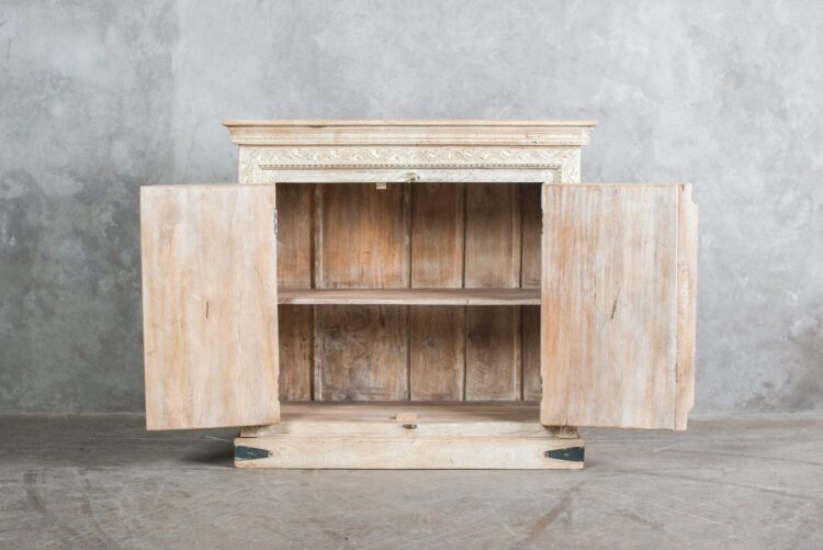 Cabinet hindu con aplicaciones en metal - Imagen 8