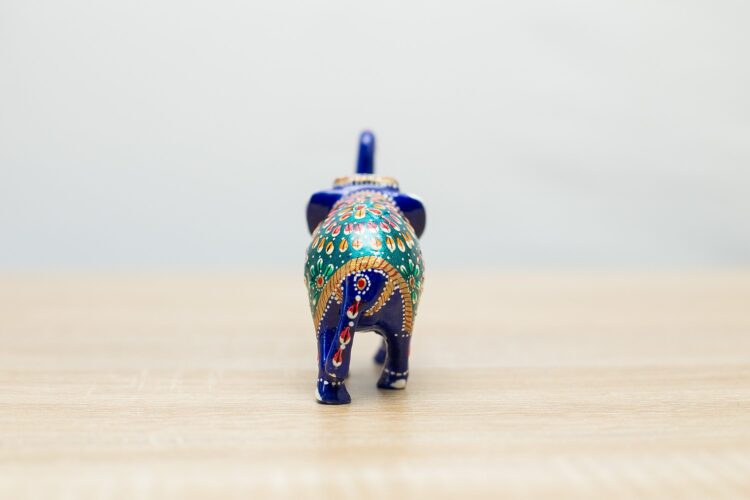 Elefante de metal - Imagen 3